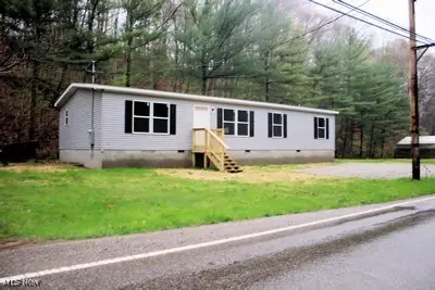 470 & 480 County House Lane, Marietta, OH 45750 - Image #1