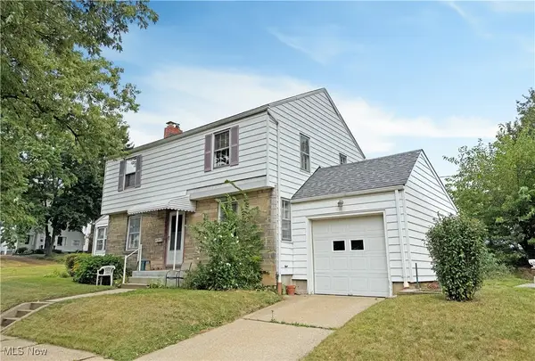 3122 Logan Nw Avenue, Canton, OH 44709