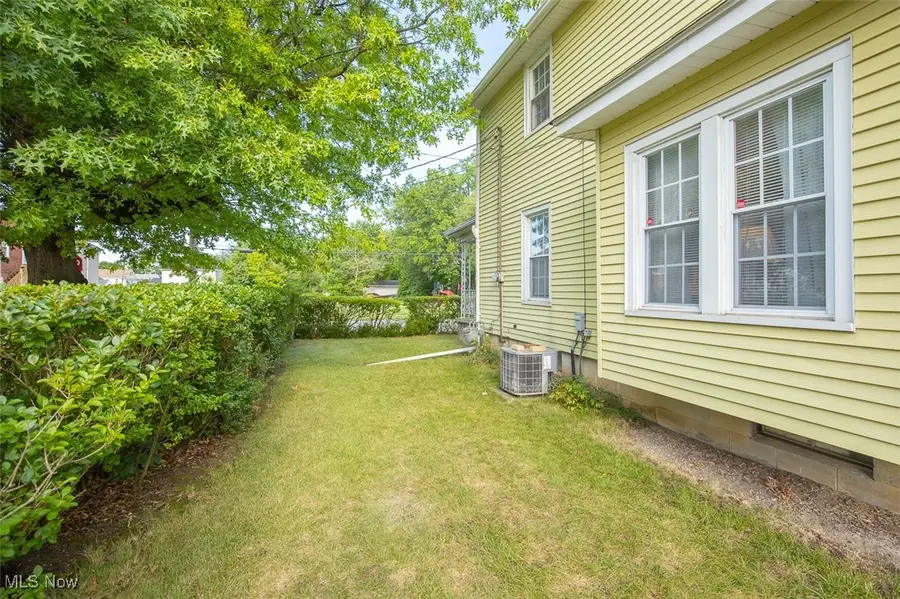 1855 Washington Avenue, Lorain, OH 44052 - Image #3