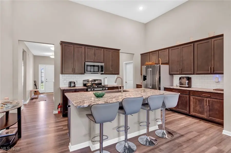 1236 Selena Grove, Uniontown, OH 44685 - Image #3