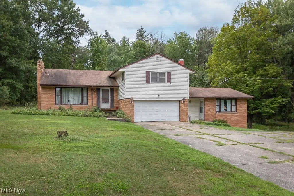 18320 Fern Lane, Bedford, OH 44146 - Image #1