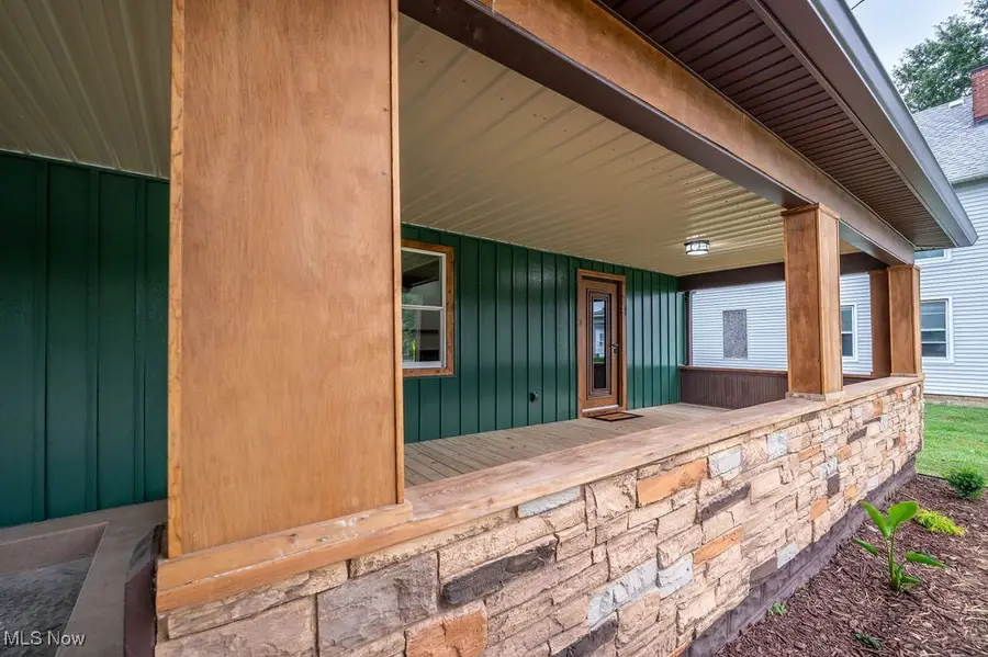 5607 Grand Central Avenue, Vienna, WV 26105 - Image #3