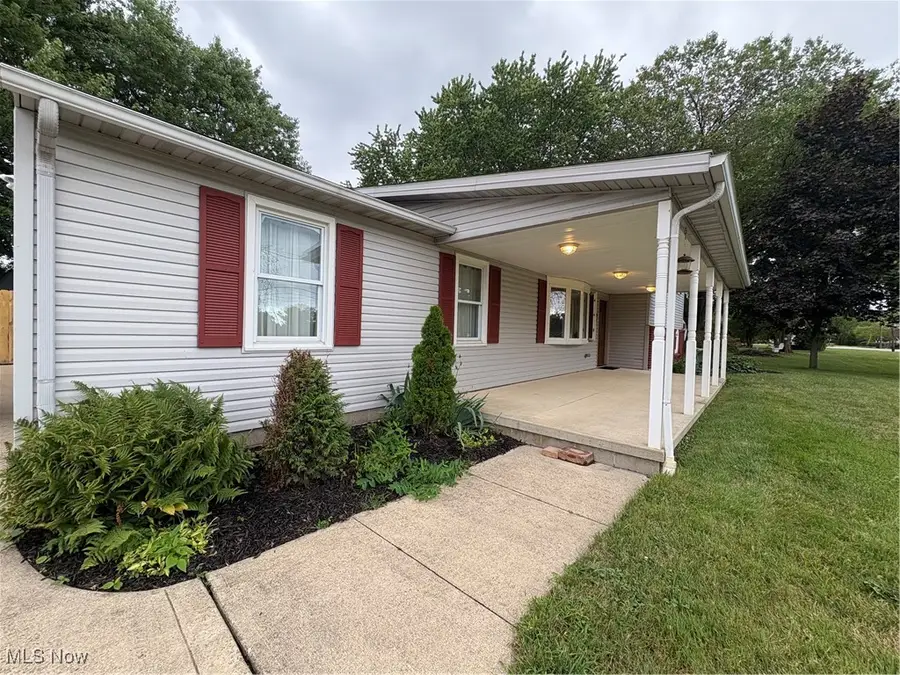 110 Habant Drive, Amherst, OH 44001 - Image #3