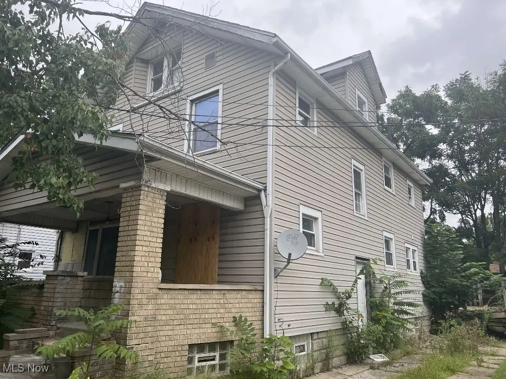 559 Morgan Avenue, Akron, OH 44311 - Image #1