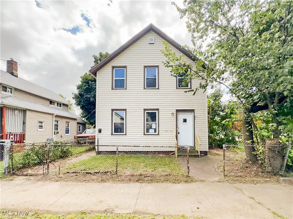 3131 Seymour Avenue, Cleveland, OH 44113 - Image #1