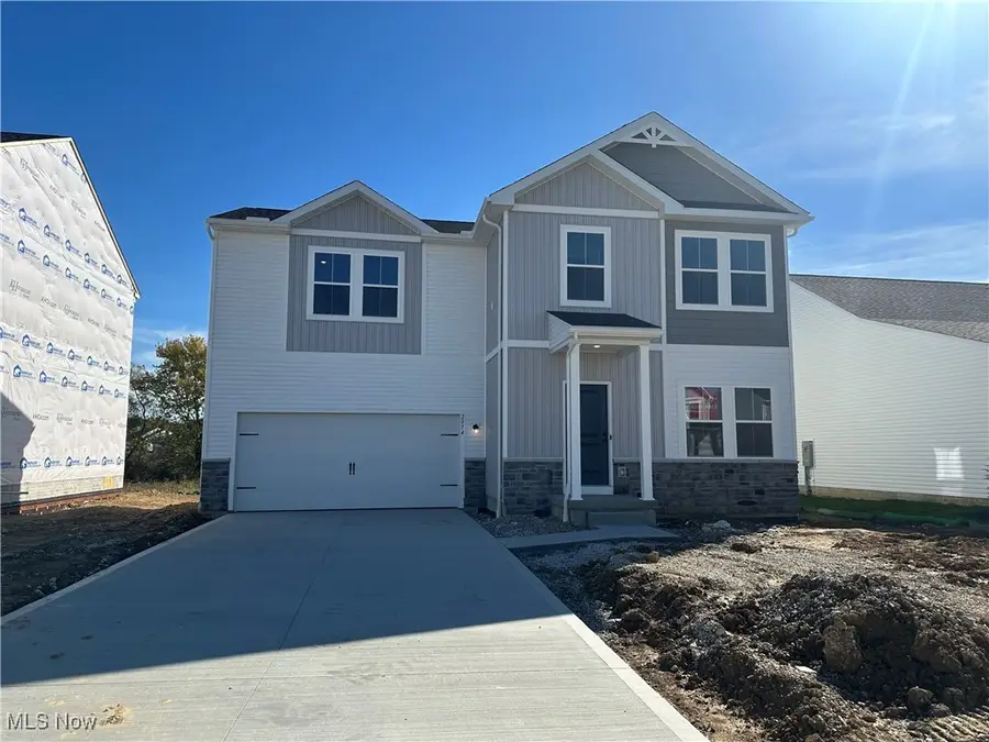 2974 Mcintosh Ne Drive, Louisville, OH 44641 - Image #2