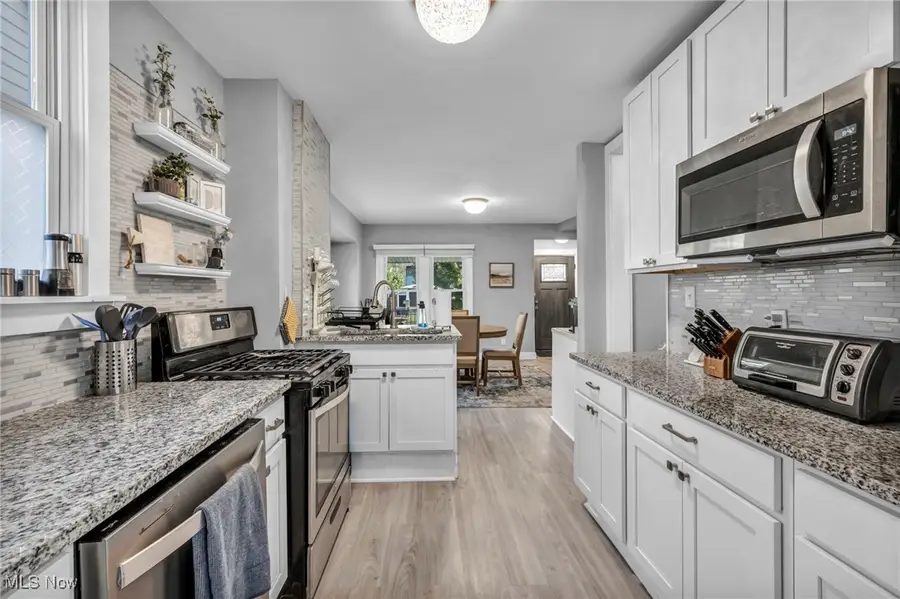 3302 Tullamore Road, Cleveland Heights, OH 44118 - Image #2