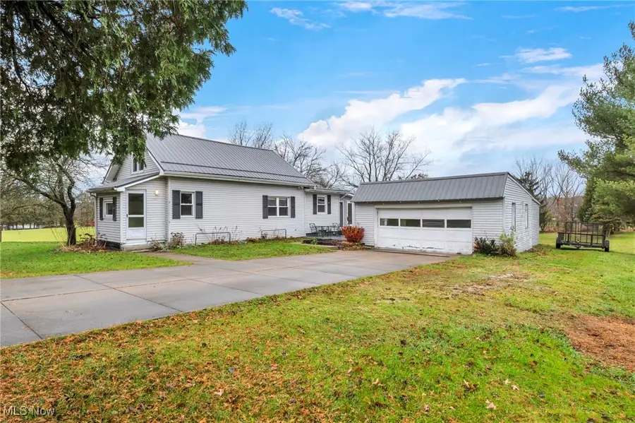 1499 King Drive, Uniontown, OH 44685 - Image #2