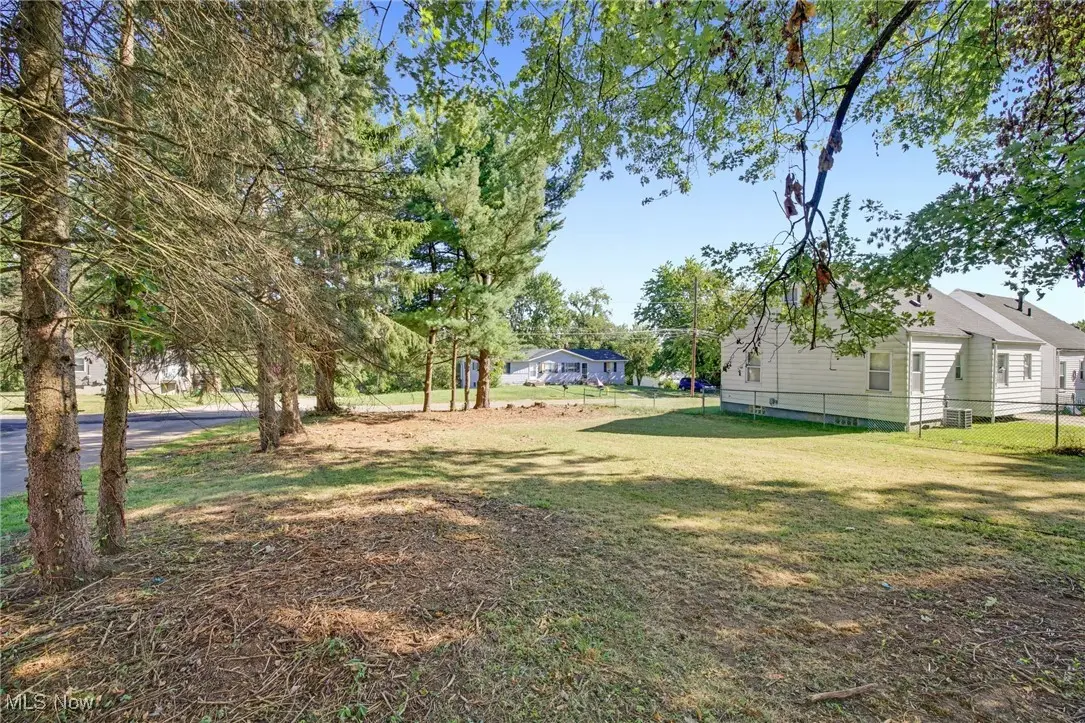 V/L Benton Street, Barberton, OH 44203 - Image #1