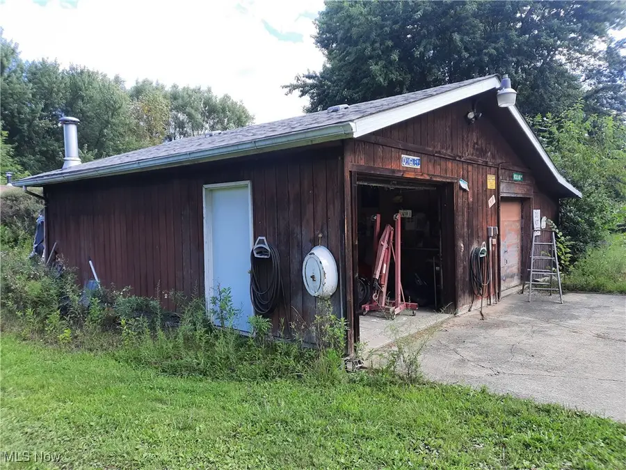 6970 William Avenue, Williamsfield, OH 44093 - Image #2