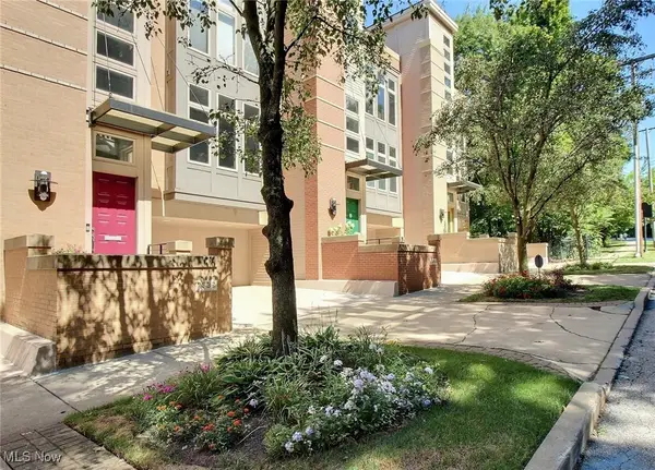 2339 Edgehill Road, Cleveland, OH 44106