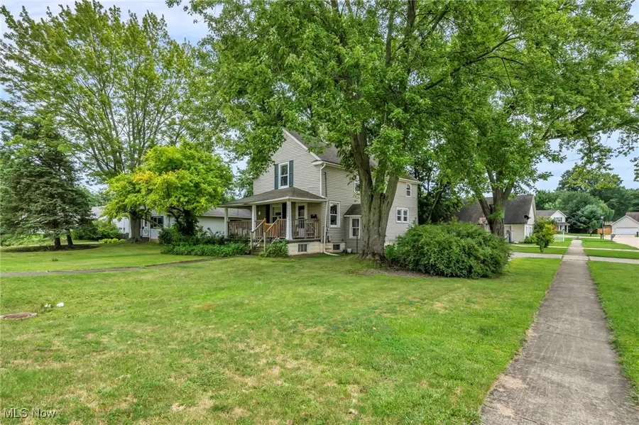 34579 Bainbridge Road, North Ridgeville, OH 44039 - Image #2