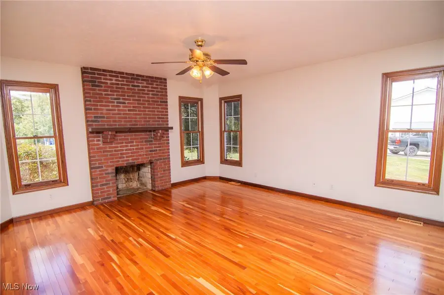 65893 Mcgregor Hill Road, Bellaire, OH 43906 - Image #2