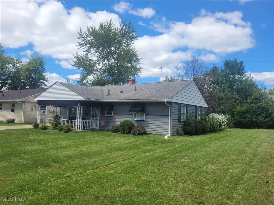 294 Louis Avenue, Girard, OH 44420 - Image #2