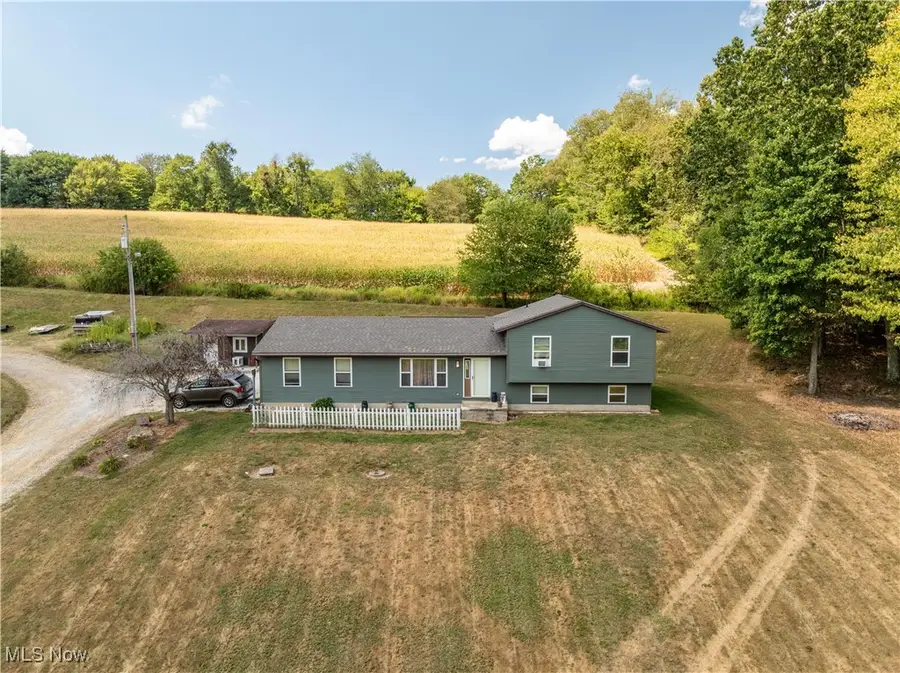 11153 Augusta Road, East Rochester, OH 44625 - Image #2