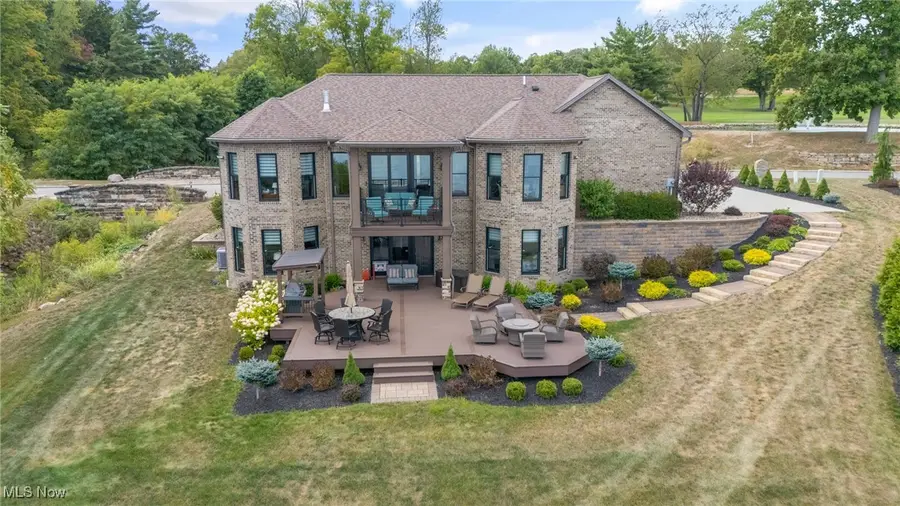 147 Heron Bay Drive, Poland, OH 44514 - Image #2