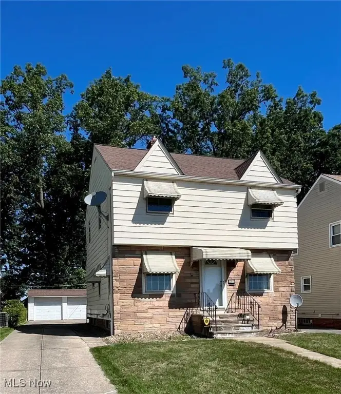 13619 Thraves Avenue, Garfield Heights, OH 44125 - Image #1