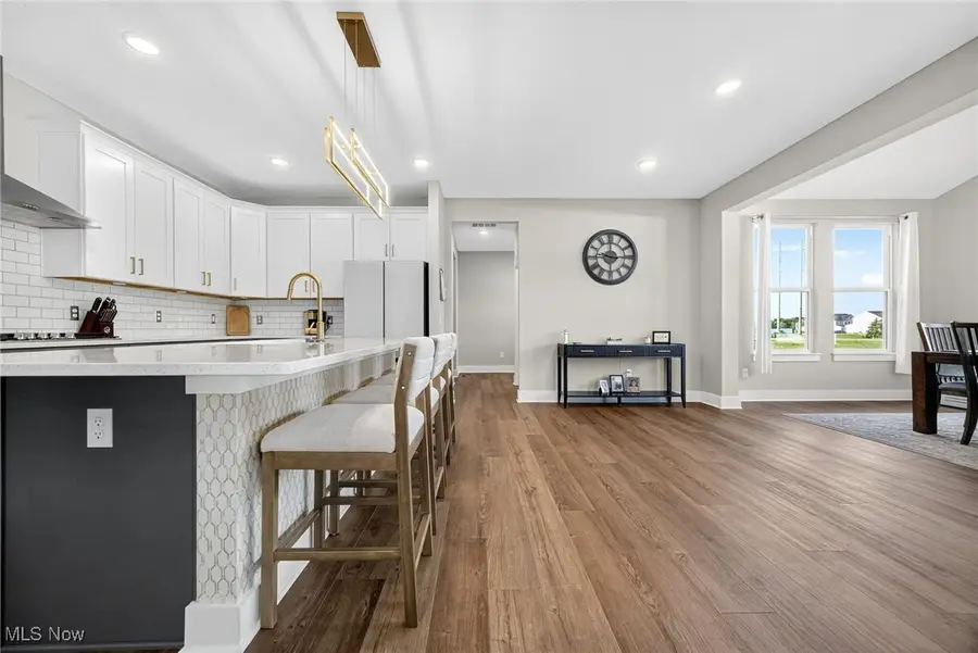 8960 Leatherleaf Drive, Columbia Station, OH 44028 - Image #3