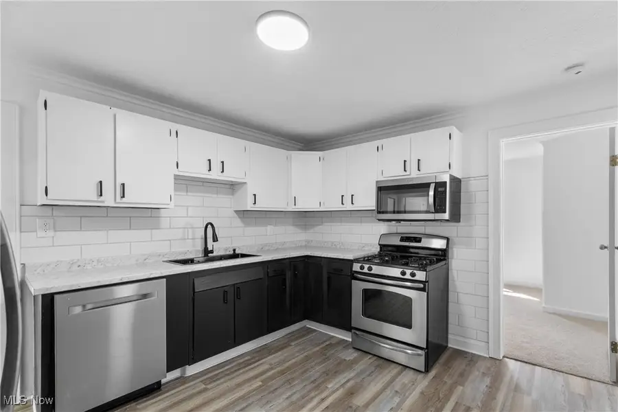 2022 Schiller Ave, Cuyahoga Falls, OH 44223 - Image #3