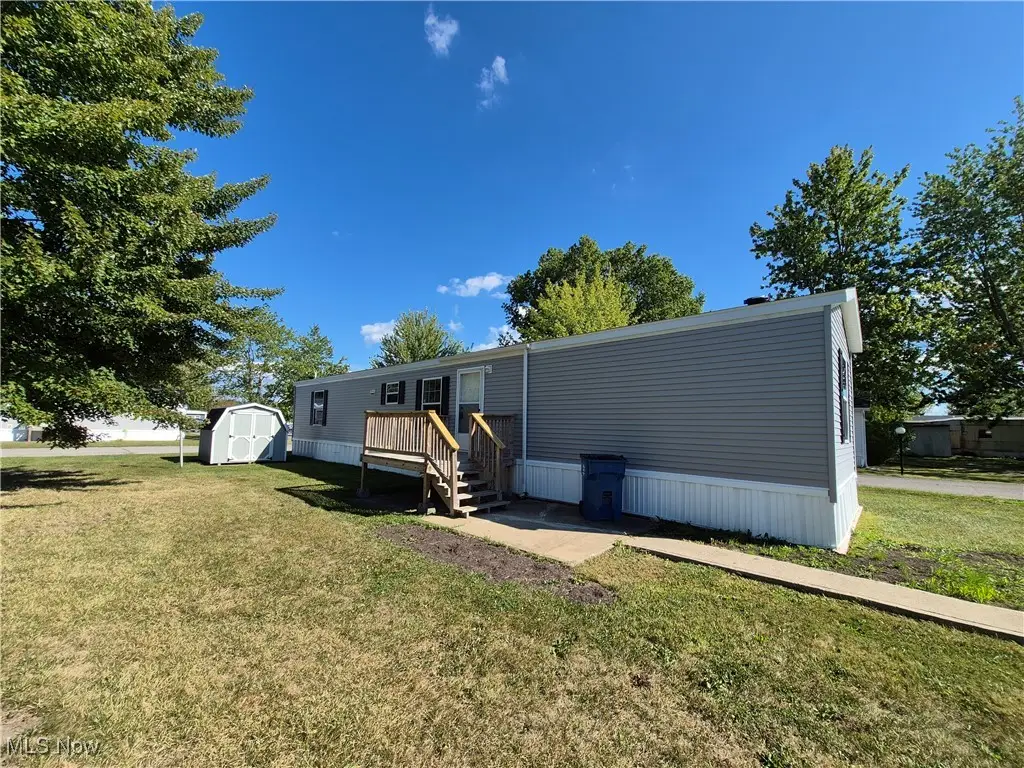 105 Brenthaven Street, Elyria, OH 44035 - Image #1