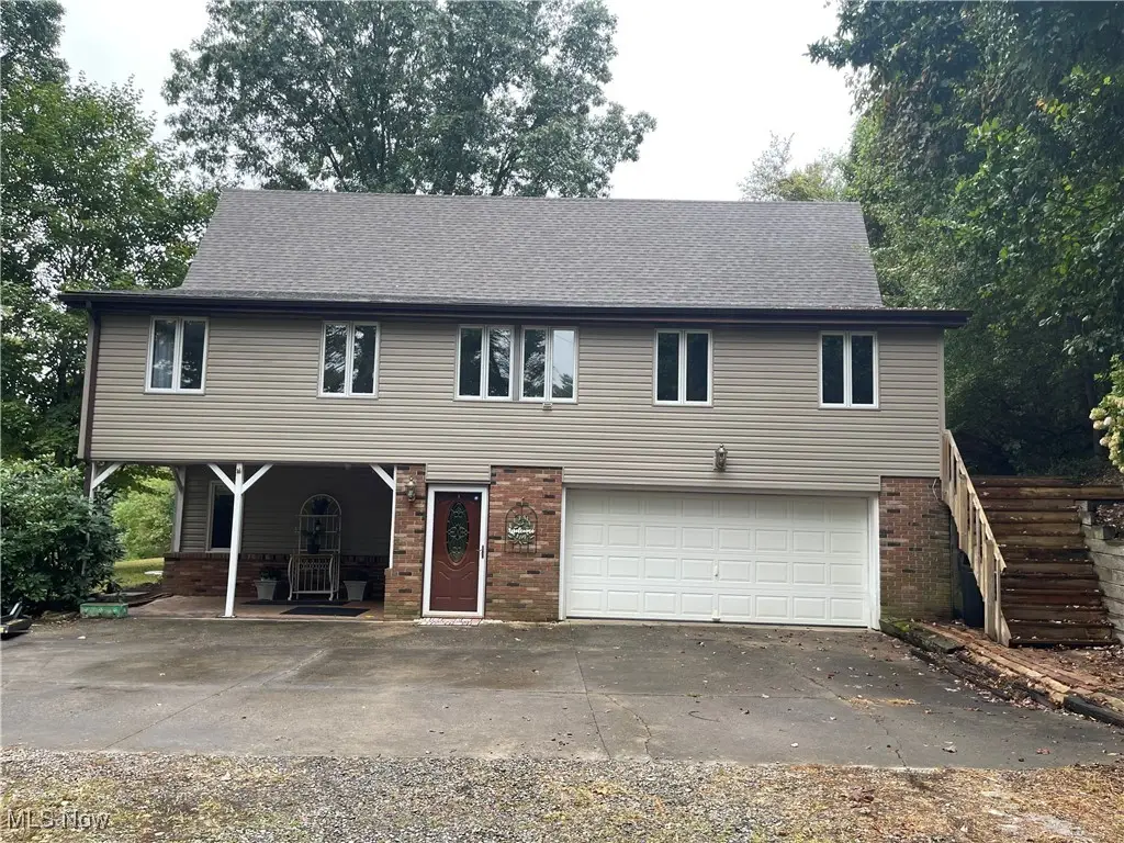 6518 Stonecreek Sw Road, Newcomerstown, OH 43832 - Image #1