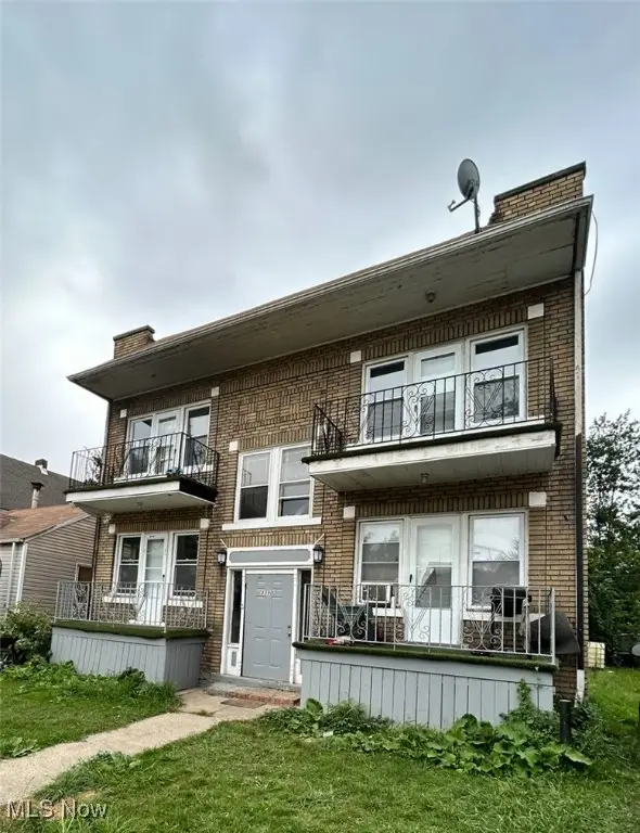 3390 E 143rd Street, Cleveland, OH 44120 - #1