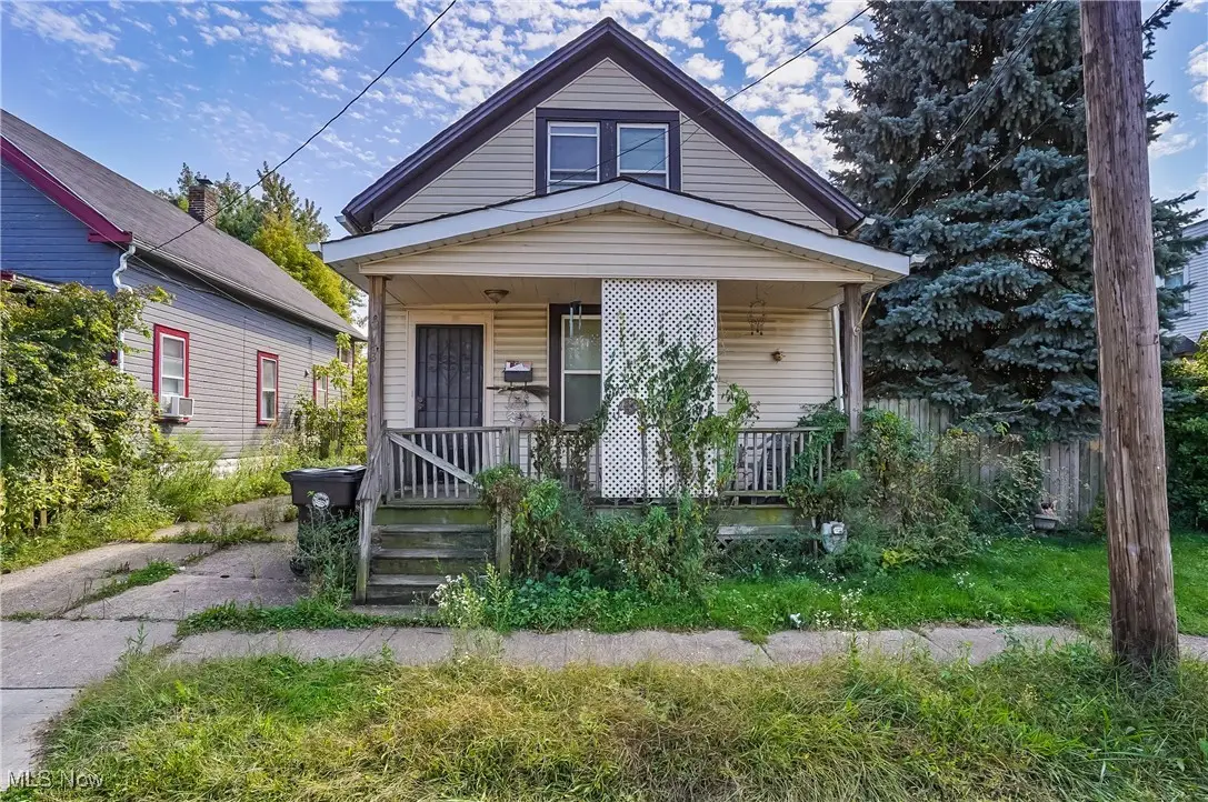 7713 Guthrie Avenue, Cleveland, OH 44102 - Image #1