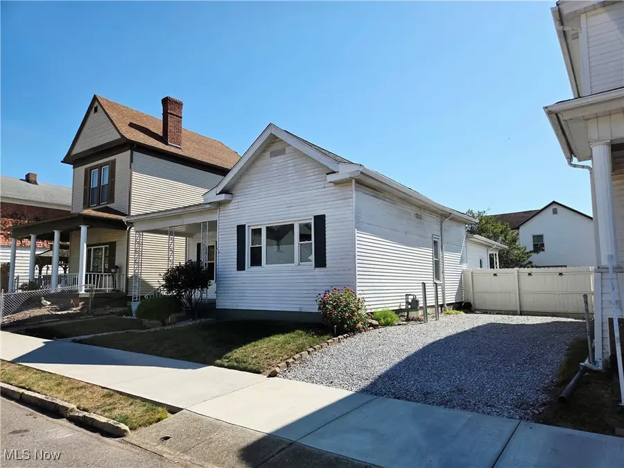 916 Pearl Street, Martins Ferry, OH 43935 - Image #2