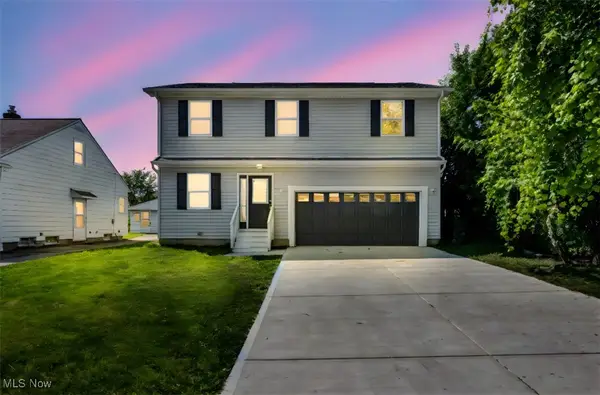 15800 Northwood, Maple Heights, OH 44137