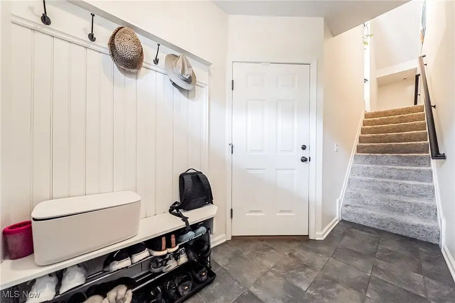 30 Grandview Drive, Rocky River, OH 44116 - Image #2