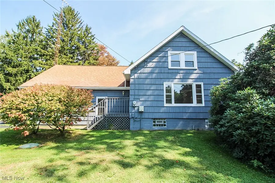 590 Ruth Avenue, Leavittsburg, OH 44430 - Image #2