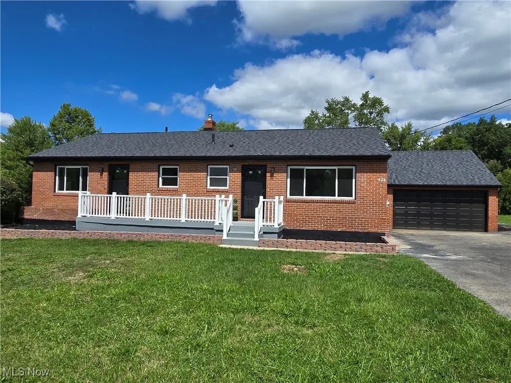 424 Secrist Lane, Liberty, OH 44420 - Image #1