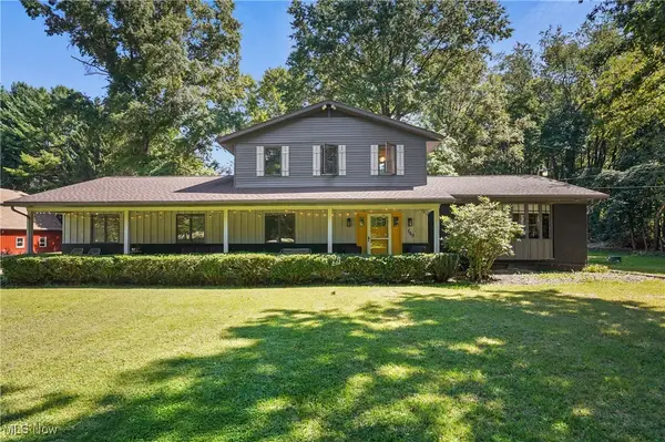 649 S Medina Line Road, Copley, OH 44321