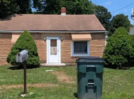 213 Hermann Street, Barberton, OH 44203 - Image #1