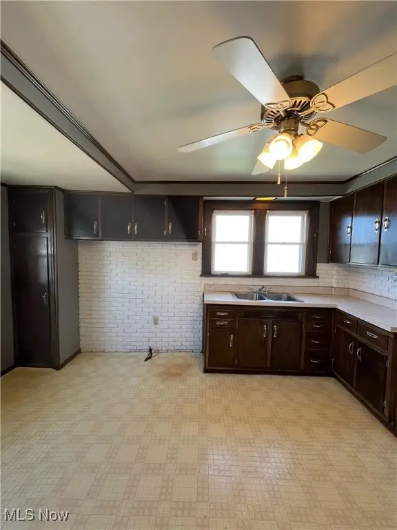 543 Thelma Avenue, Akron, OH 44314 - Image #3