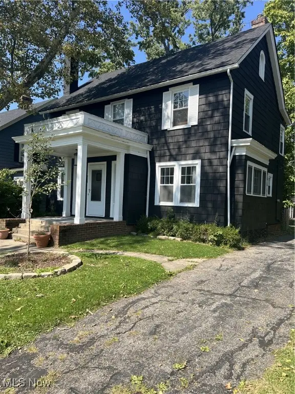 3181 Scarborough Road, Cleveland Heights, OH 44118 - Image #2