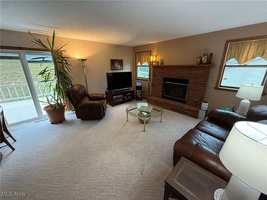 1024 Thomas Sw Drive, New Philadelphia, OH 44663 - Image #3