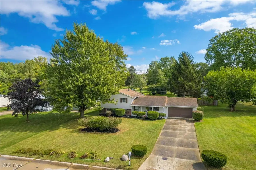 7007 Hidden Valley Drive, Amherst, OH 44001 - Image #3