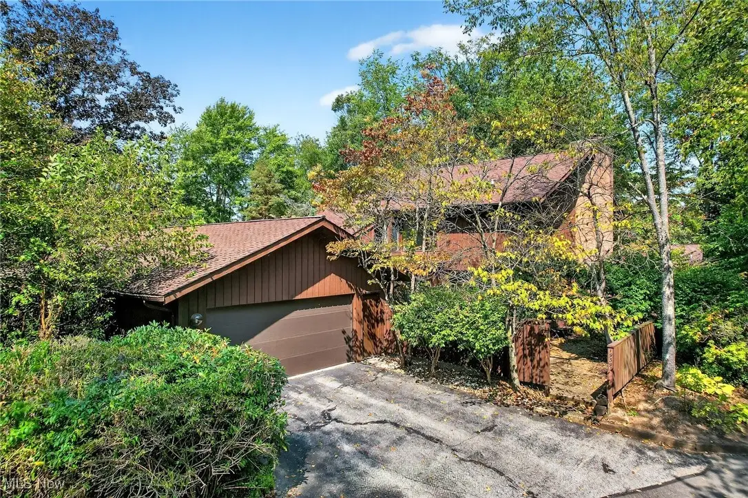 1939 Pine Drive, Kent, OH 44240 - Image #1