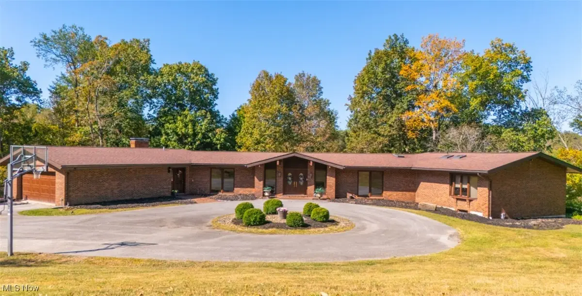 67210 Country Club Road, Saint Clairsville, OH 43950 - Image #1