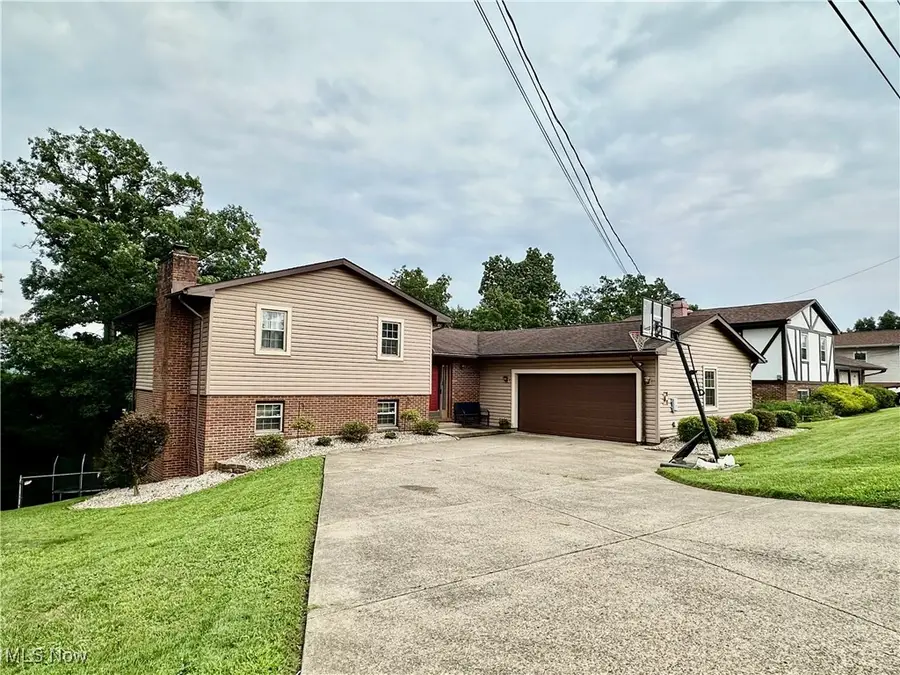 24 Oak Circle, Parkersburg, WV 26101 - Image #2