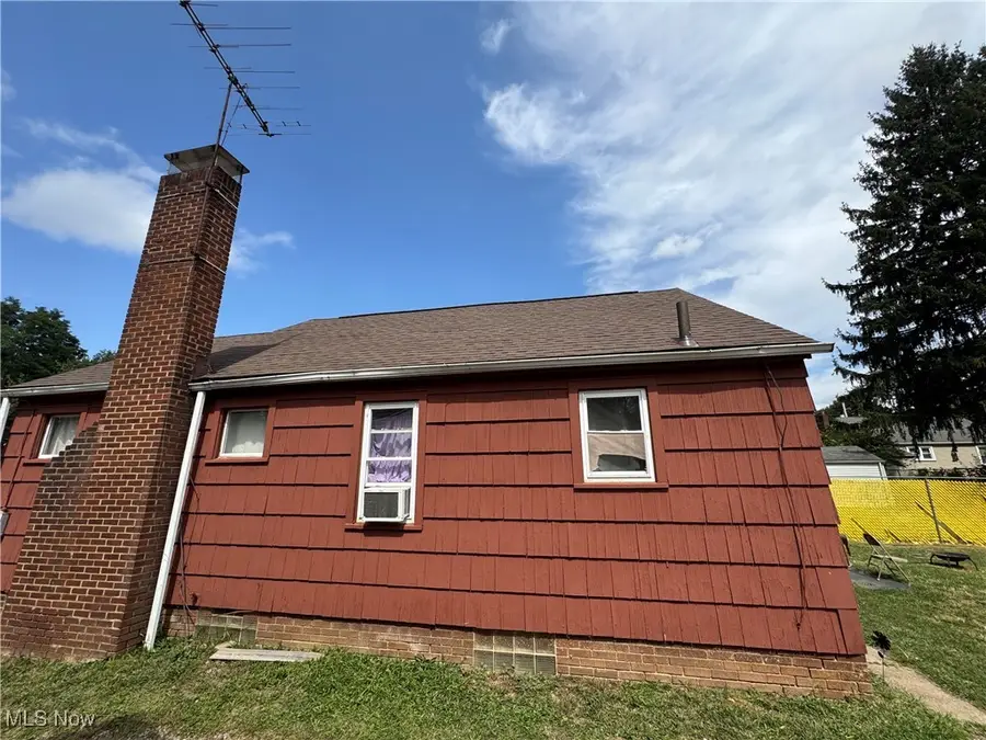 1332 Spring Ne Avenue, Canton, OH 44714 - Image #3