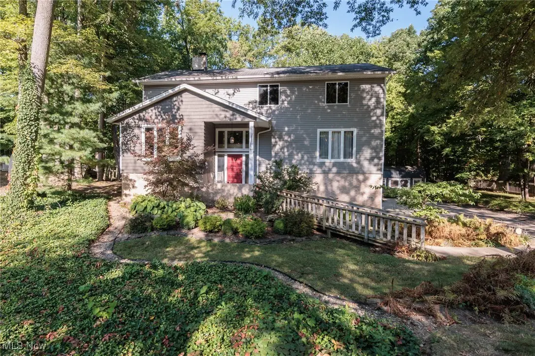 20050 Idlewood Trail, Strongsville, OH 44149 - Image #1