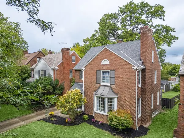 17725 Scottsdale Boulevard, Shaker Heights, OH 44122