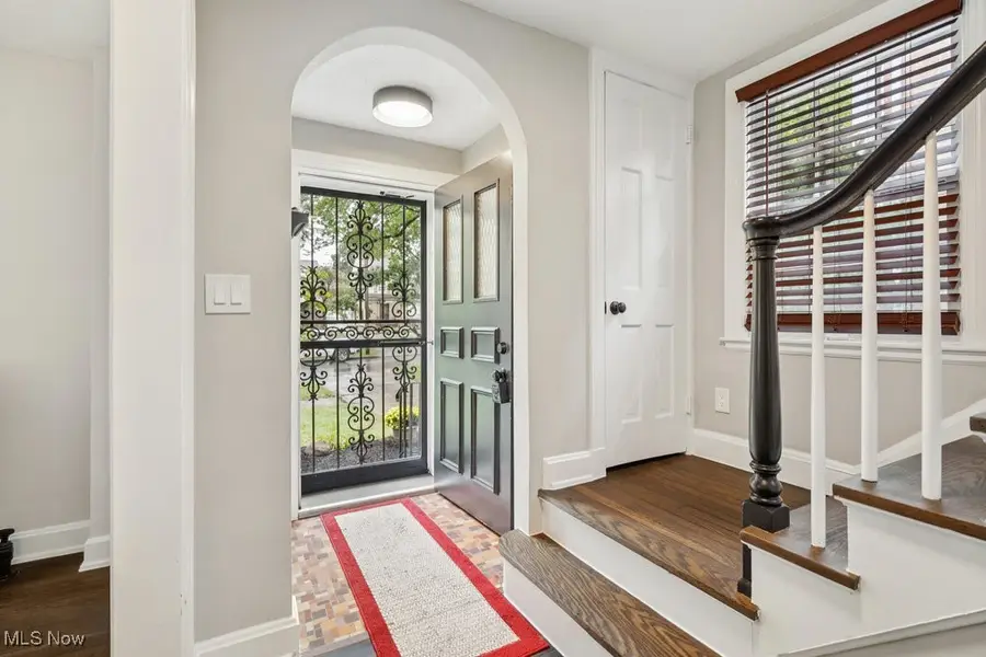 17725 Scottsdale Boulevard, Shaker Heights, OH 44122 - Image #3