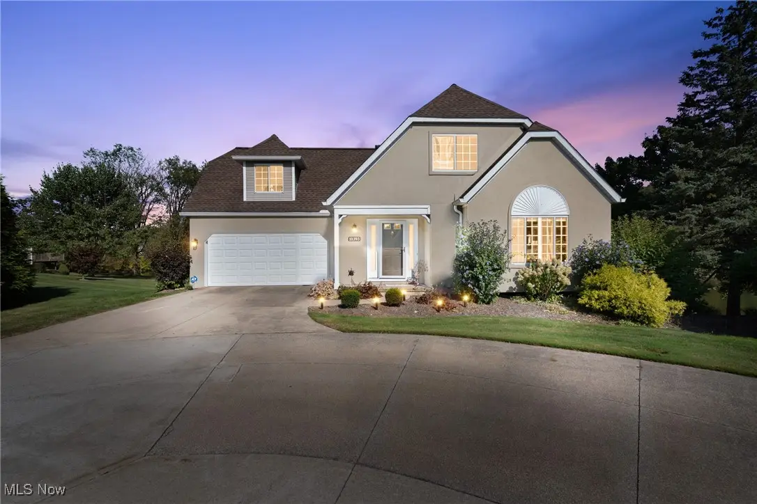 10393 N Pond Lane, Twinsburg, OH 44087 - #1