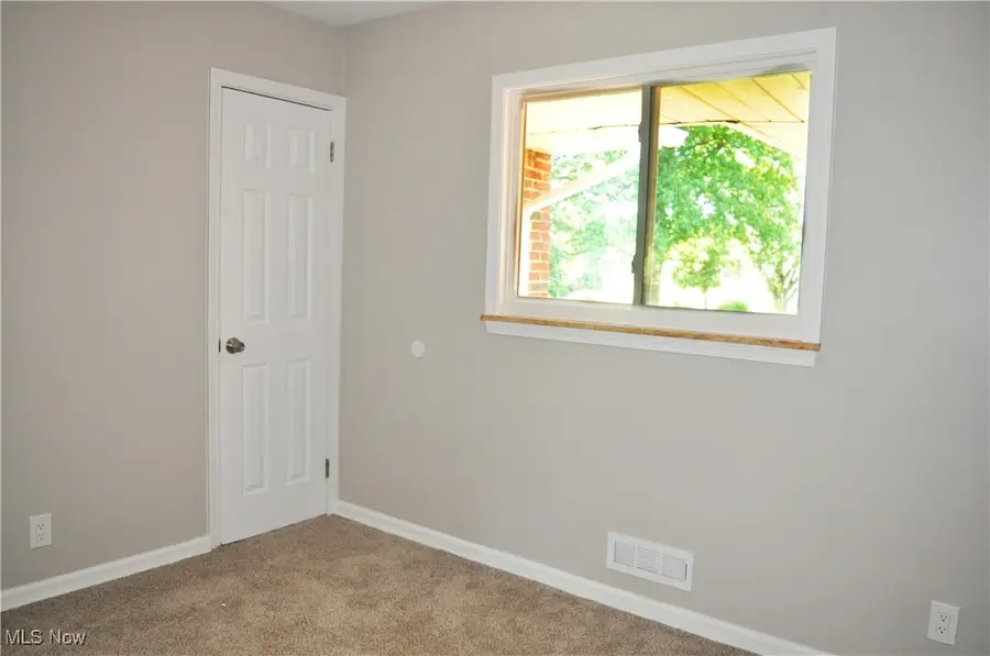 1286 Cherry Lane, Seven Hills, OH 44131 - Image #2