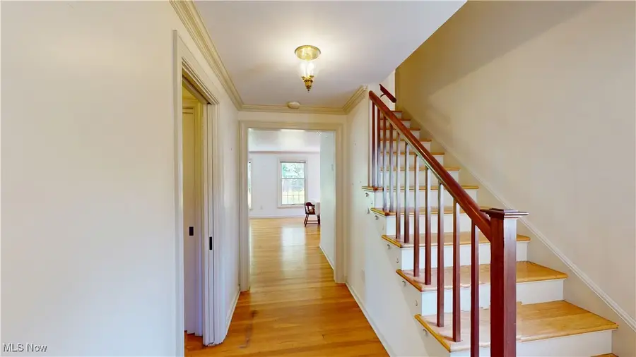 3060 Chelsea Drive, Cleveland Heights, OH 44118 - Image #2