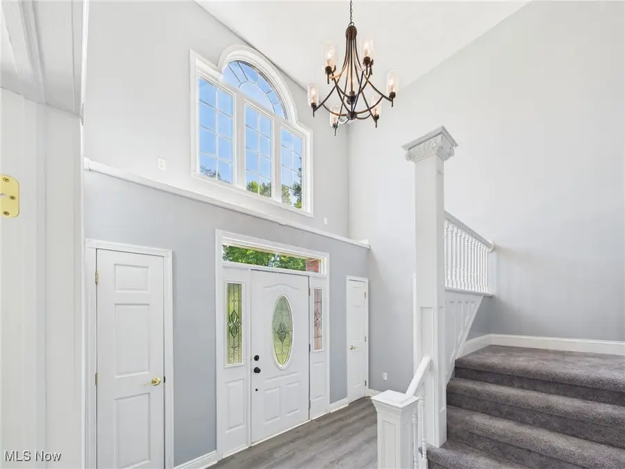 95 Falcon Heights Road, Parkersburg, WV 26104 - Image #3