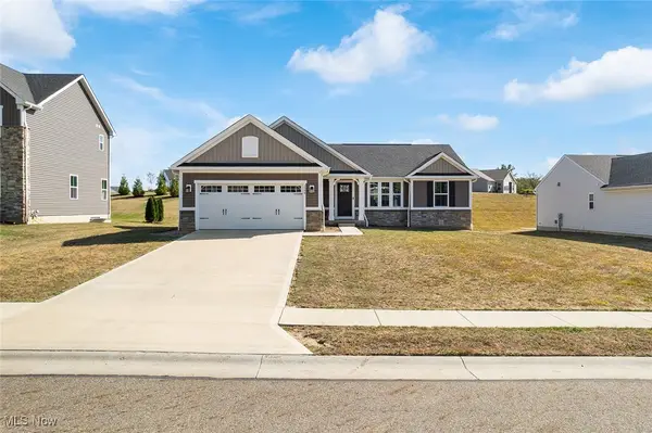 1544 Gate House Ne Street, Canton, OH 44721